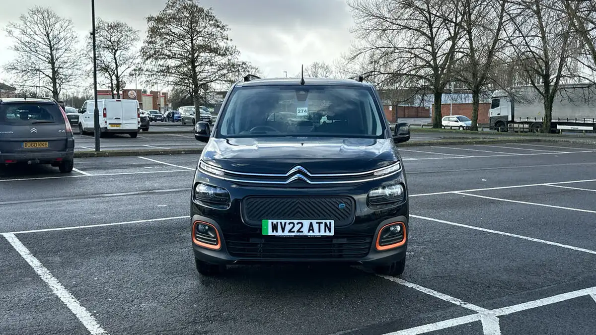 2022-citroen-berlingo-e-flair-xtr-m-size-big-7