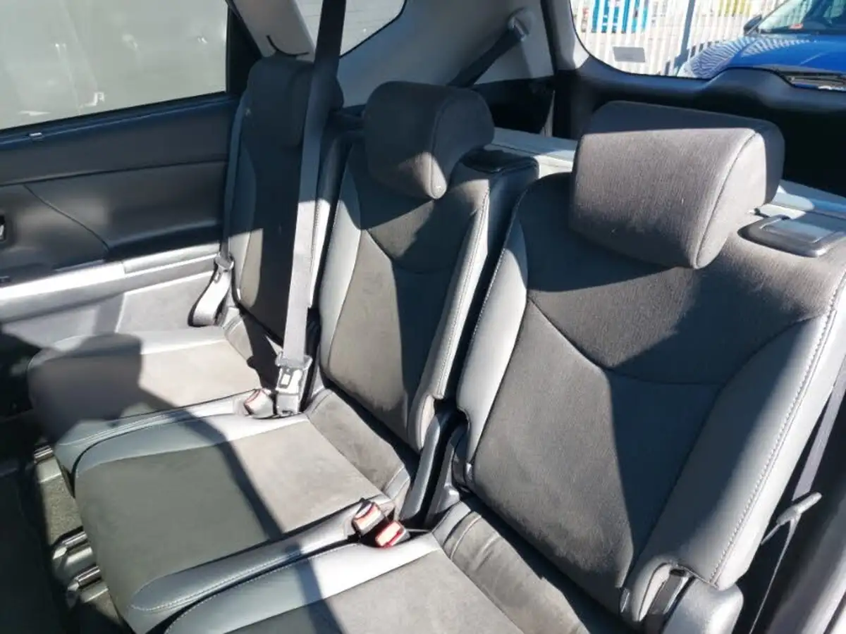2020-toyota-prius-18-vvt-i-excel-big-5