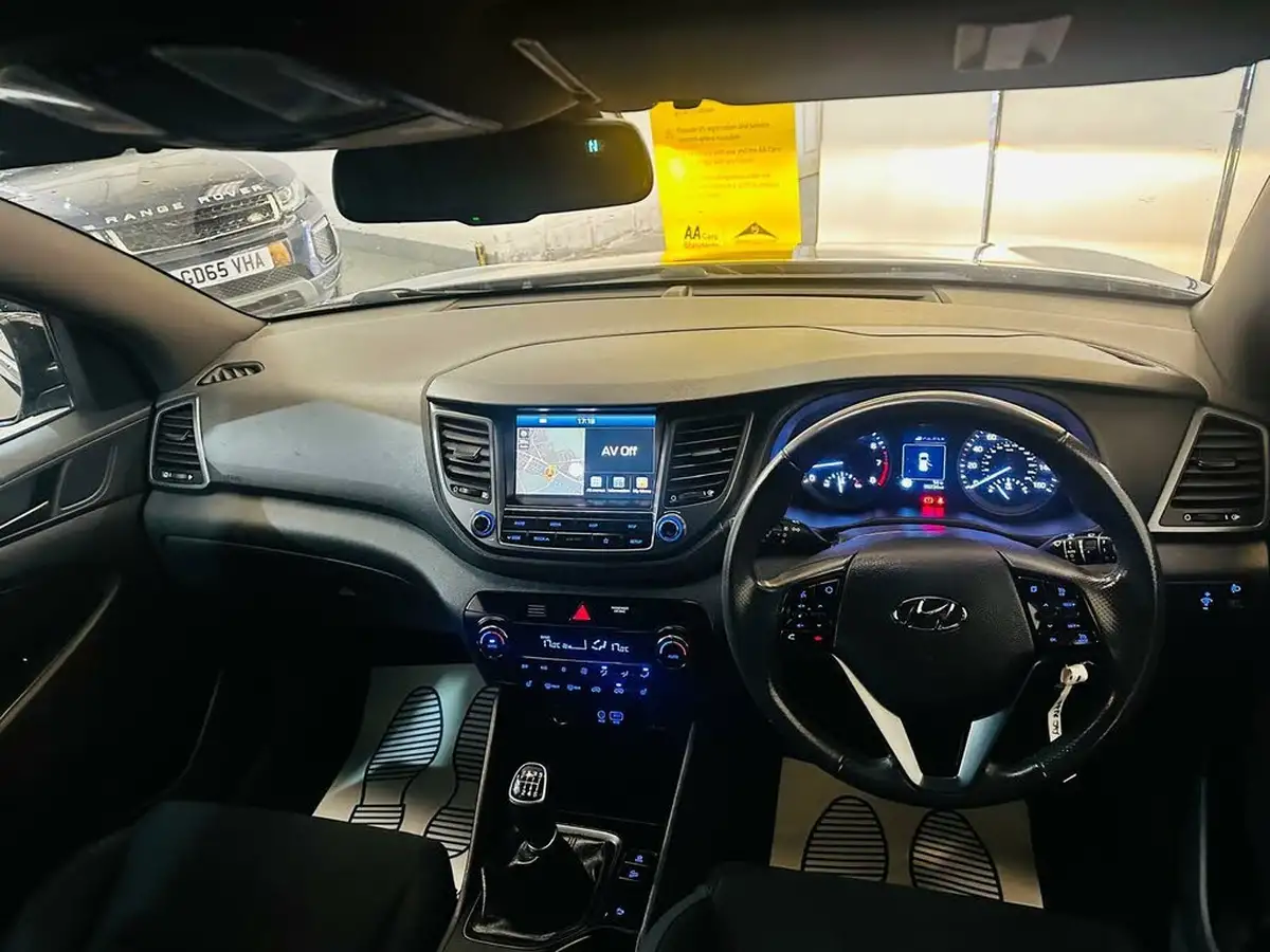 2018-hyundai-tucson-16-t-gdi-go-se-big-27