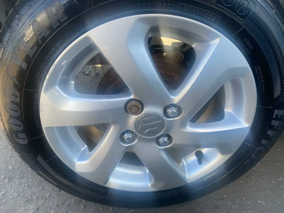 2019-suzuki-celerio-10-sz3-dualjet-big-13