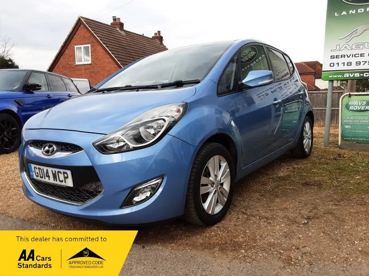 2014-hyundai-ix20-16-style-125ps-big-2