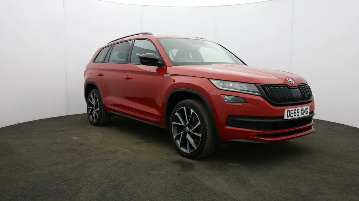 2019-skoda-kodiaq-20tdi-sportline-190ps-seats-scr-dsg-big-37