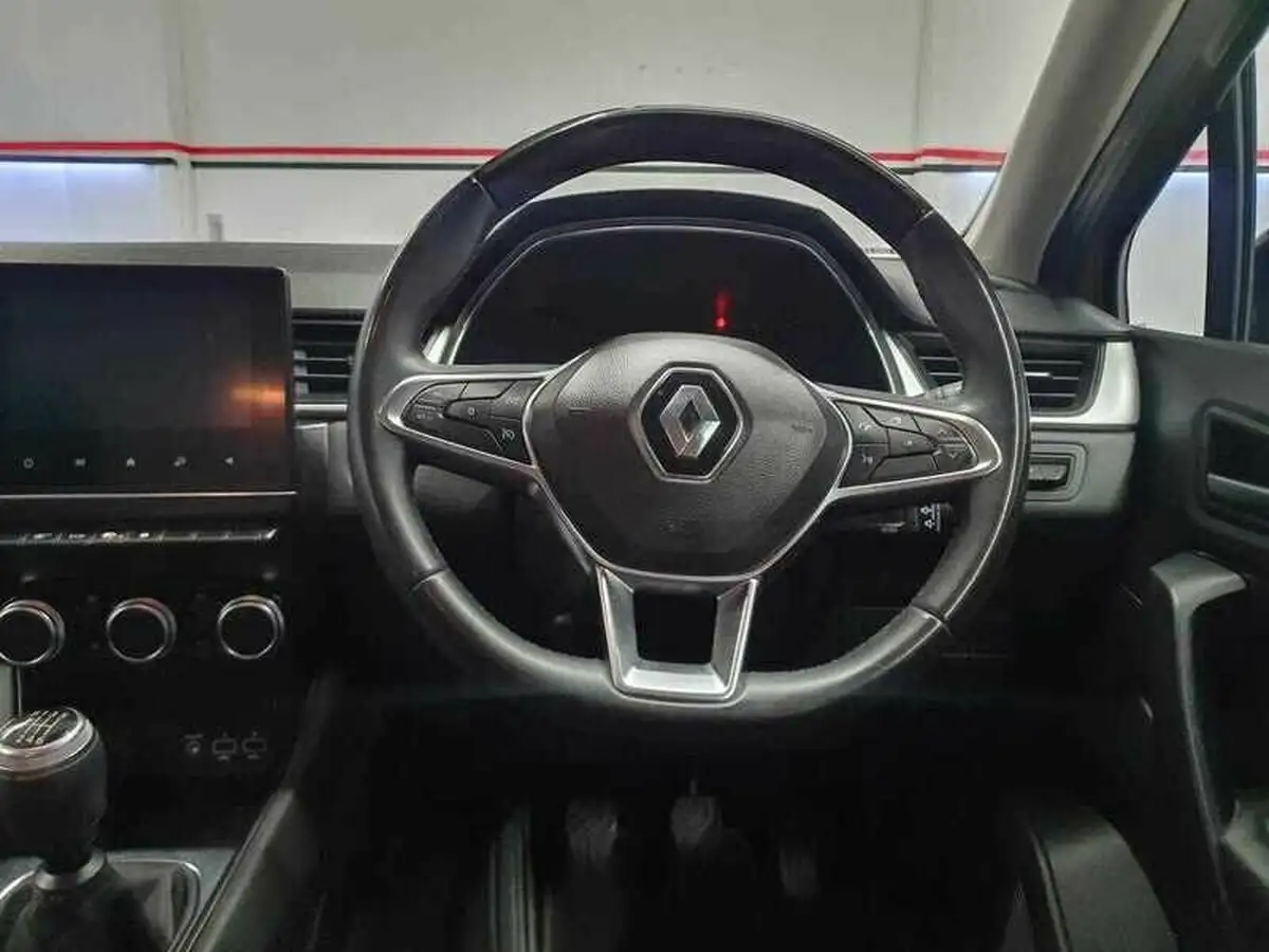 2021-renault-captur-10-tce-iconic-edition-big-9