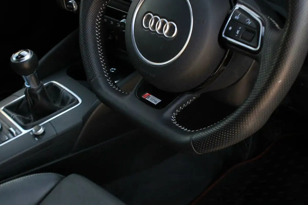 2014-audi-a3-cabriolet-20-tdi-s-line-150ps-big-24