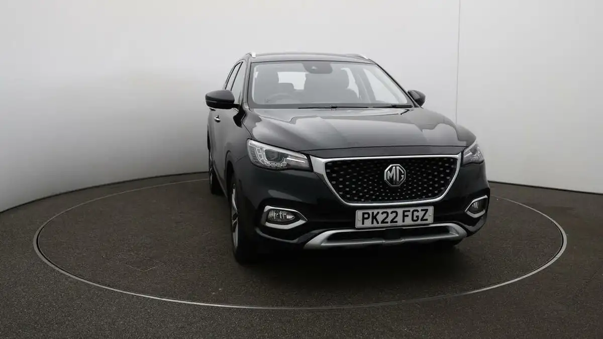 2022-mg-hs-15t-gdi-excite-162ps-big-33
