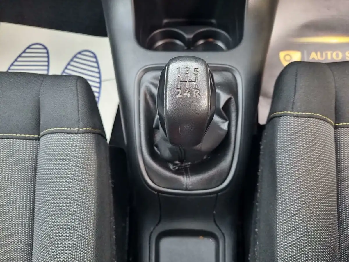 2018-citroen-c3-12-puretech-feel-68ps-big-14