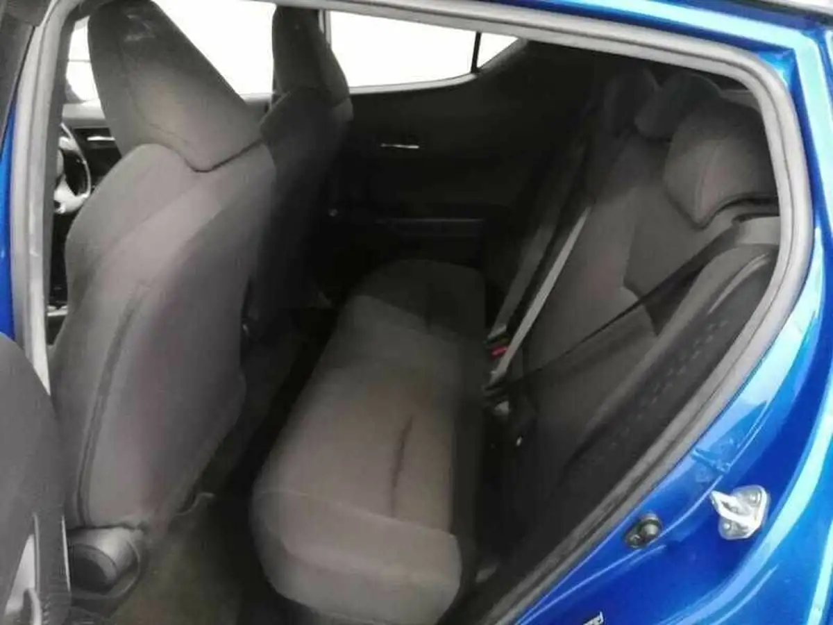 2019-toyota-c-hr-18-vvt-i-dynamic-big-14