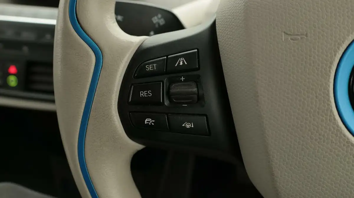 2018-bmw-i3-e-94-ah-big-24
