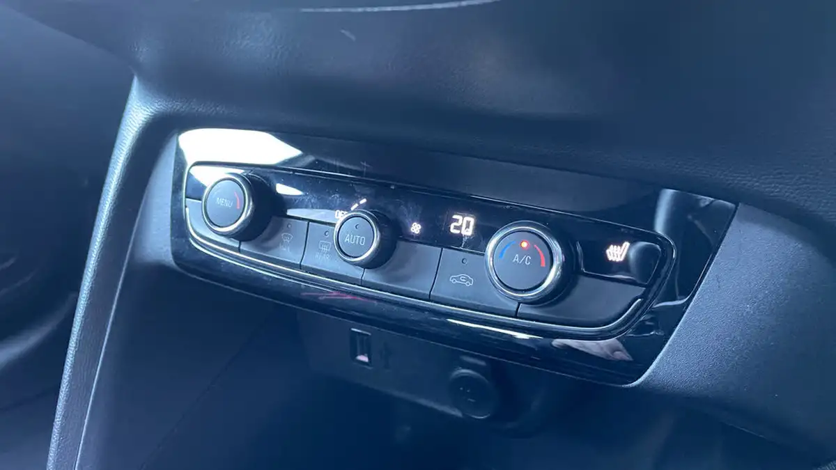 2020-vauxhall-corsa-12-turbo-sri-nav-premium-big-23