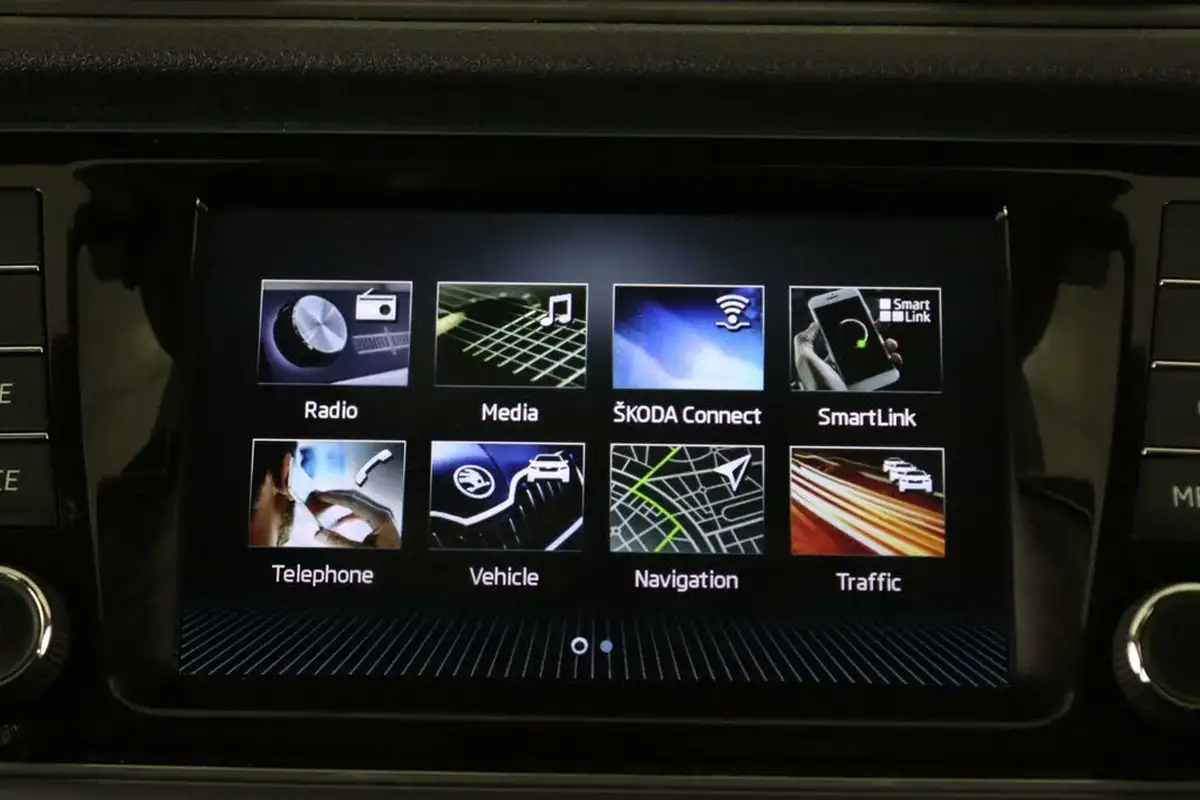 2021-skoda-fabia-10-tsi-se-l-95ps-hatchback-big-19