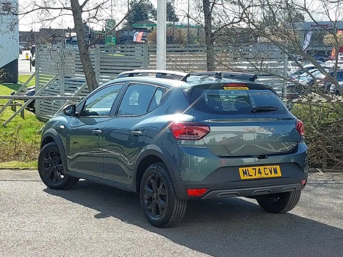 2024-dacia-sandero-stepway-10-tce-extreme-90bhp-big-1