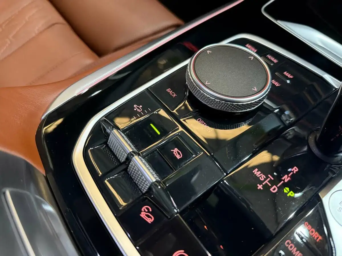 2019-bmw-x5-30-xdrive-40i-m-sport-7-seats-steptronic-big-71