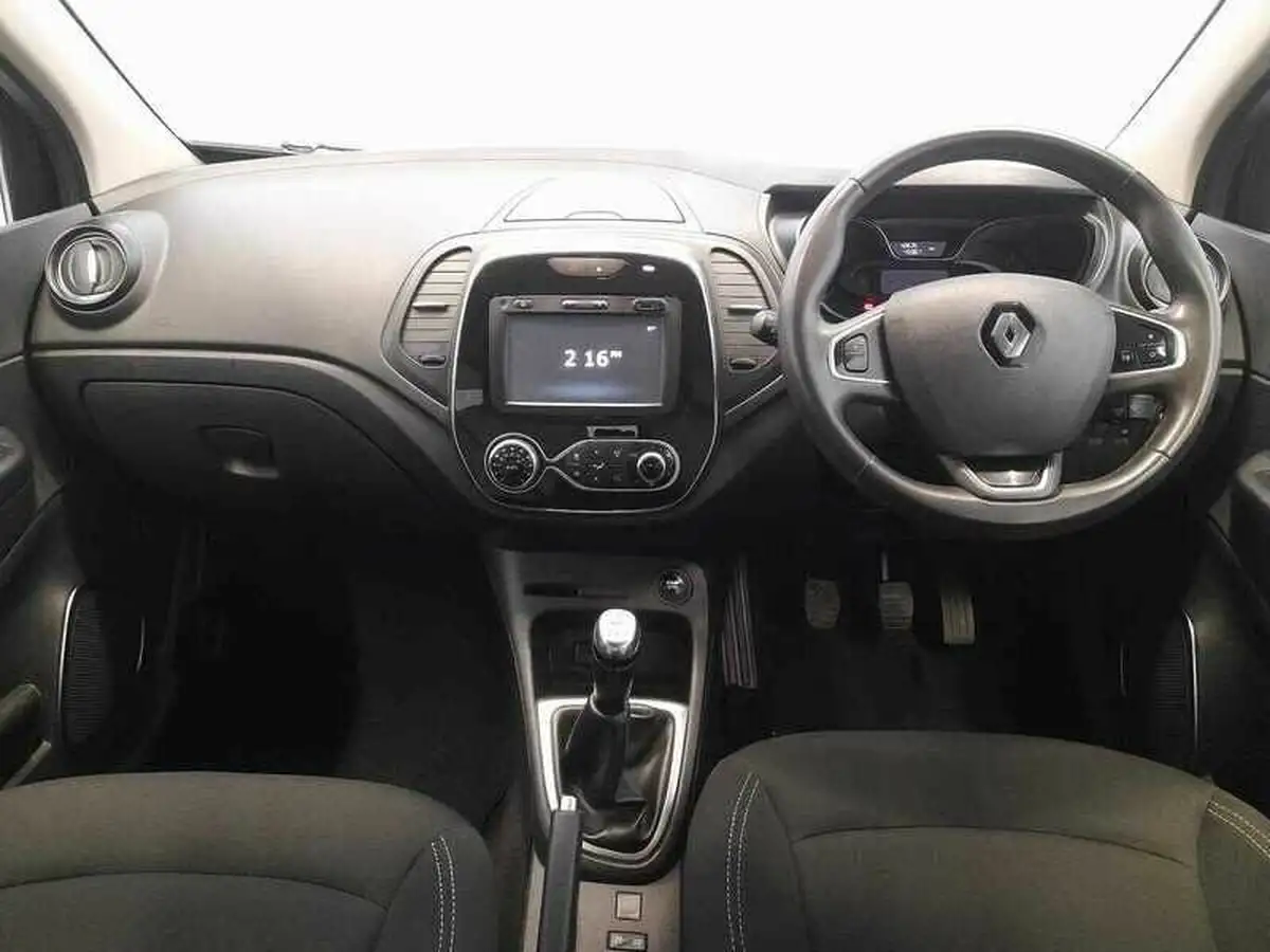 2018-renault-captur-15dci-iconic-big-11