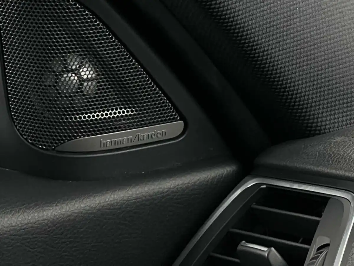 2017-bmw-3-series-30td-330d-m-sport-saloon-4d-big-22
