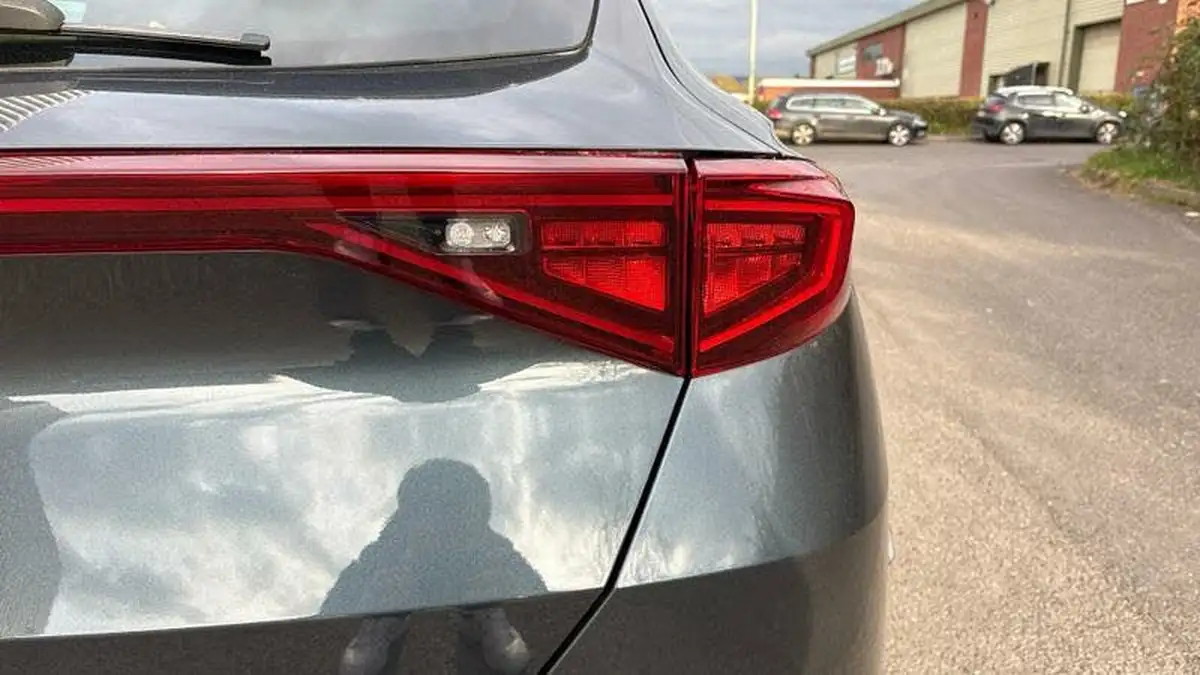 2022-cupra-formentor-20-tsi-v2-big-18