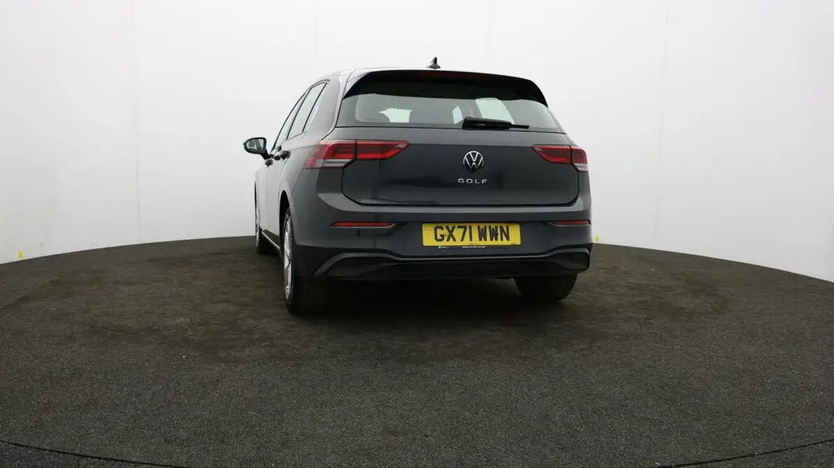 2021-volkswagen-golf-20tdi-life-hatchback-big-72