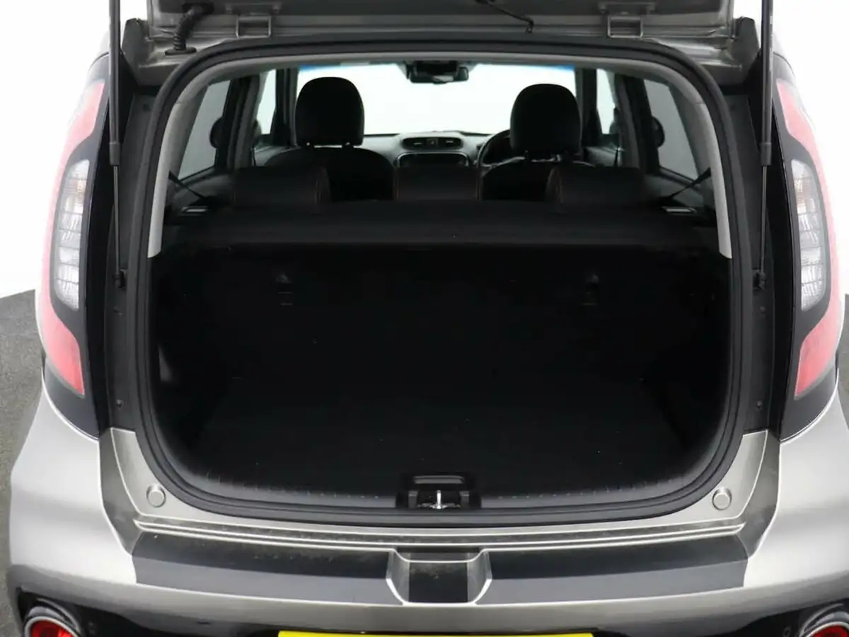 2018-kia-soul-16-t-gdi-sport-big-10