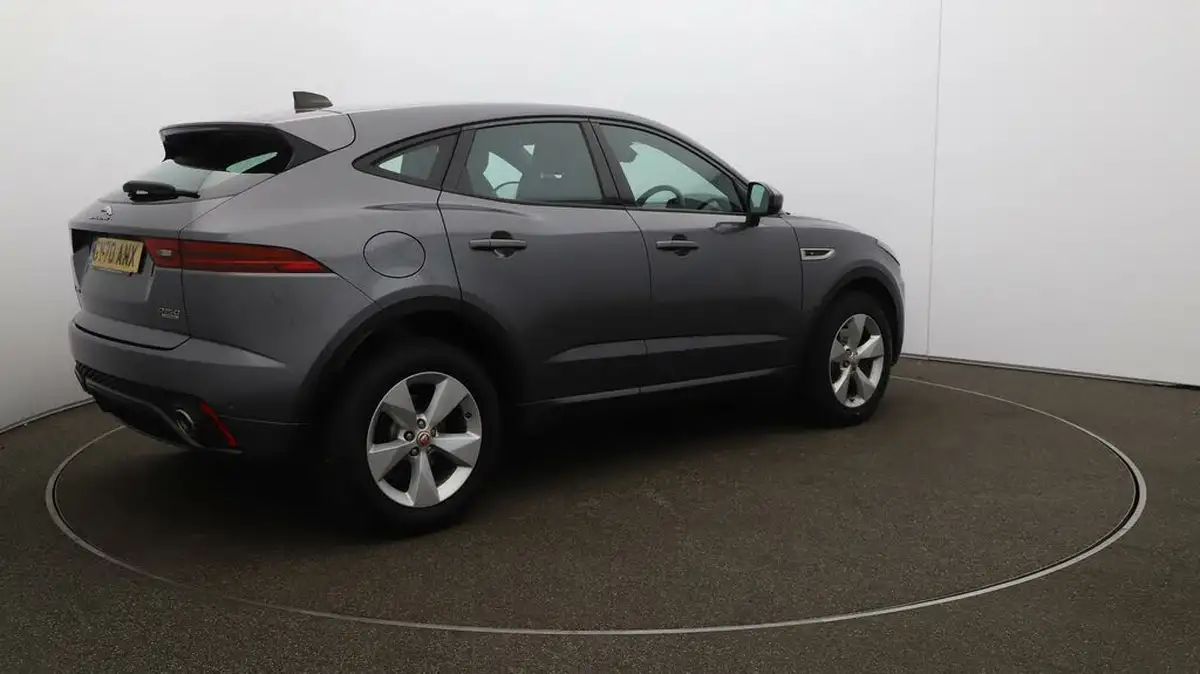 2020-jaguar-e-pace-20-i4d-r-dynamic-s-150ps-awd-auto-big-47