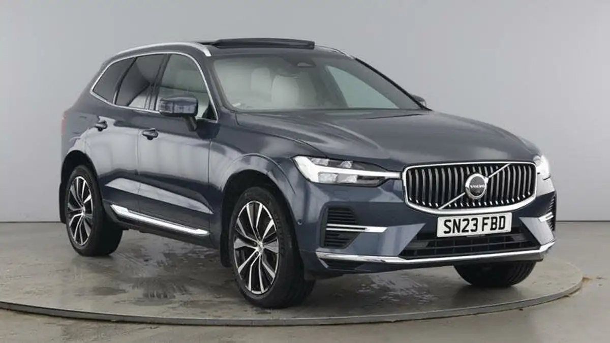 2023-volvo-xc60-20-t8-ultimate-dark-big-41
