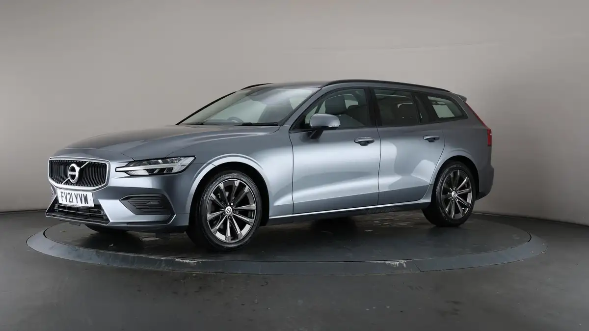 2021-volvo-v60-20-b3-momentum-160bhp-big-3