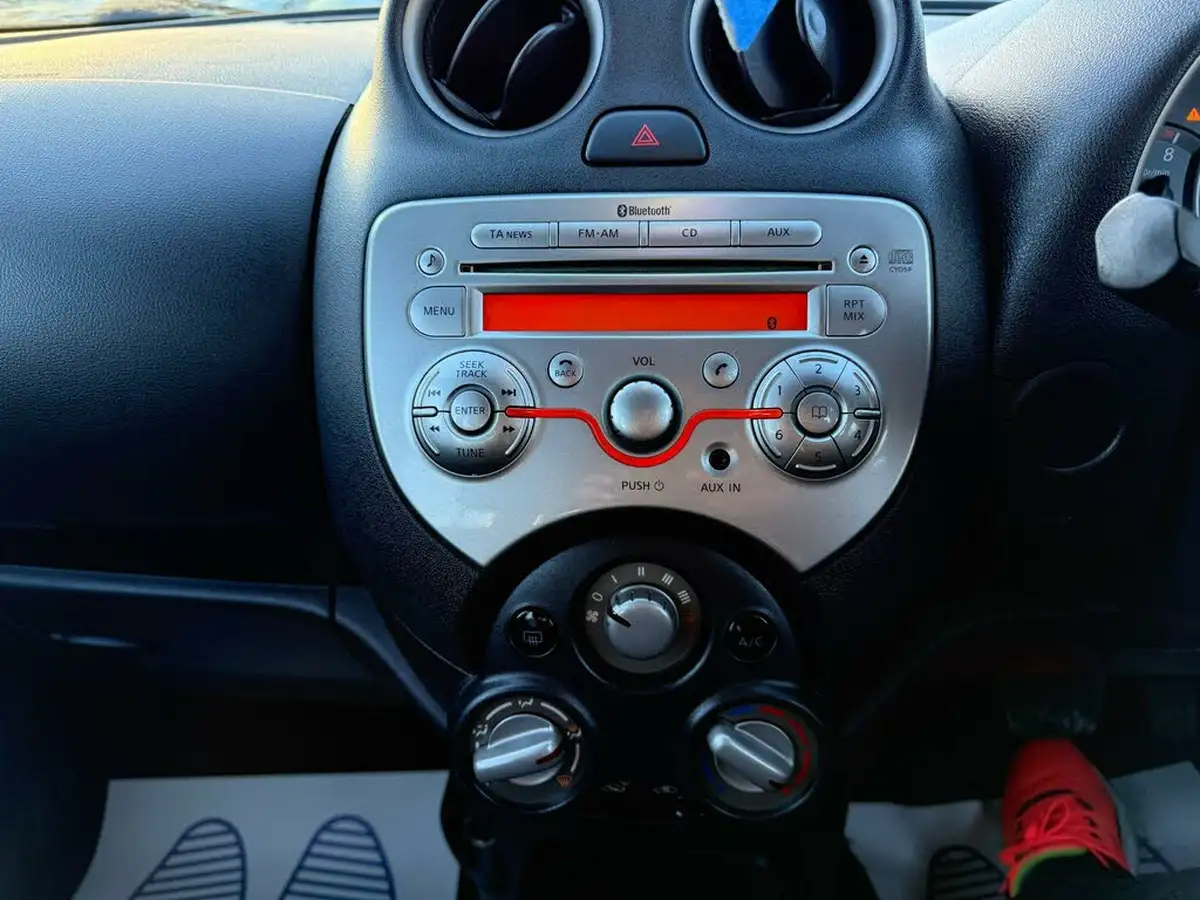2012-nissan-micra-12-acenta-79bhp-5d-1198cc-cvt-big-21