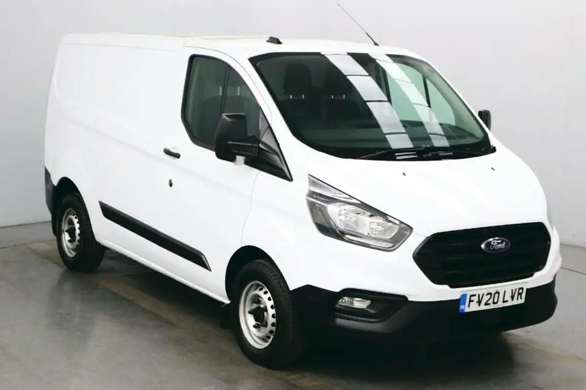2020-ford-transit-custom-20tdci-280-l1h1-leader-105pseu6dt-panel-van-big-9