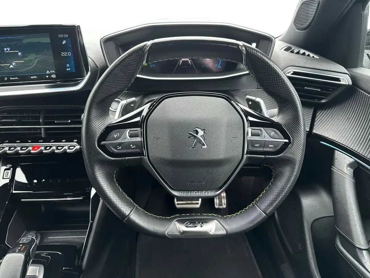 2021-peugeot-2008-suv-12-puretech-gt-premium-130bhp-eat8-big-16