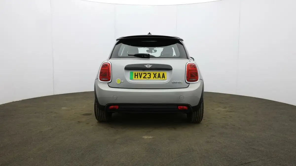 2023-mini-cooper-e-cooper-s-2-big-5
