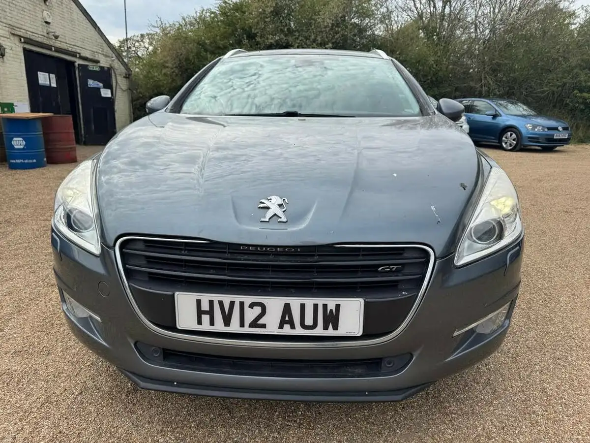 2012-peugeot-508-sw-22td-gt-200bhp-big-1