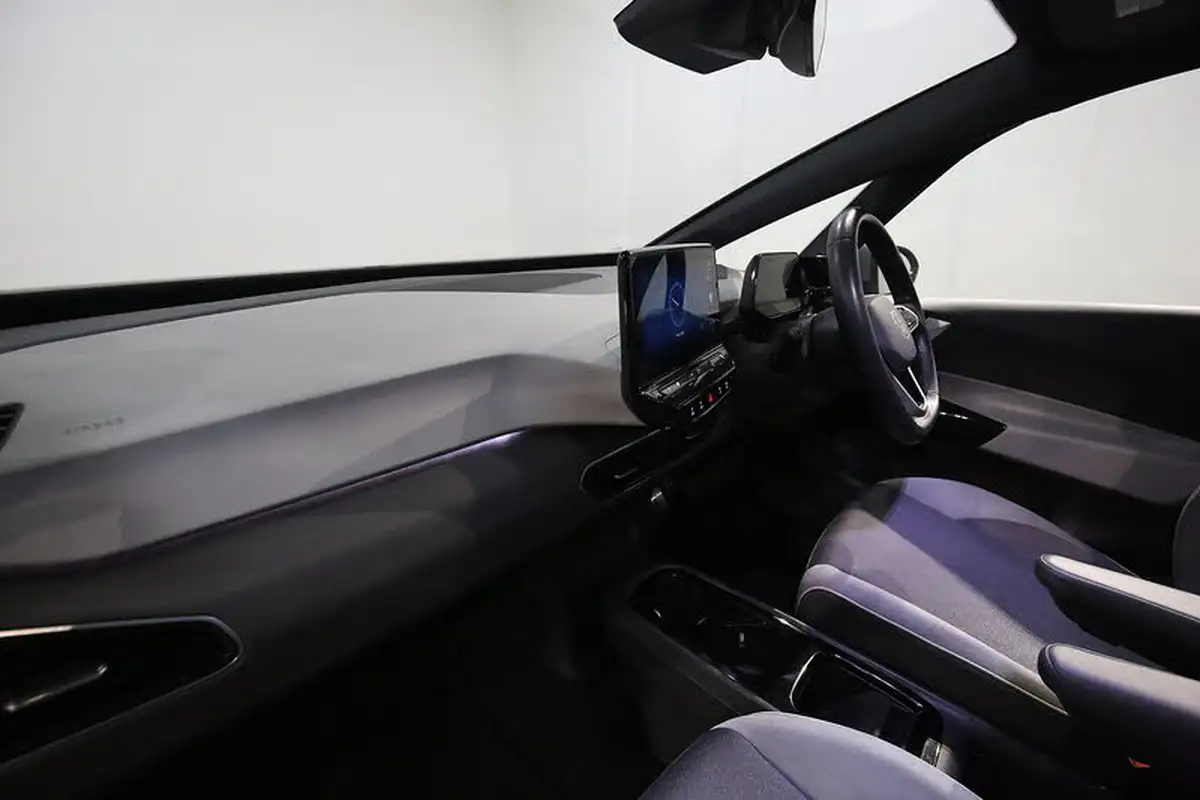 2021-volkswagen-id3-e-family-145ps-big-17