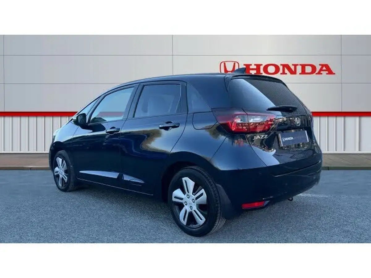 2022-honda-jazz-15-i-mmd-ex-107ps-big-2