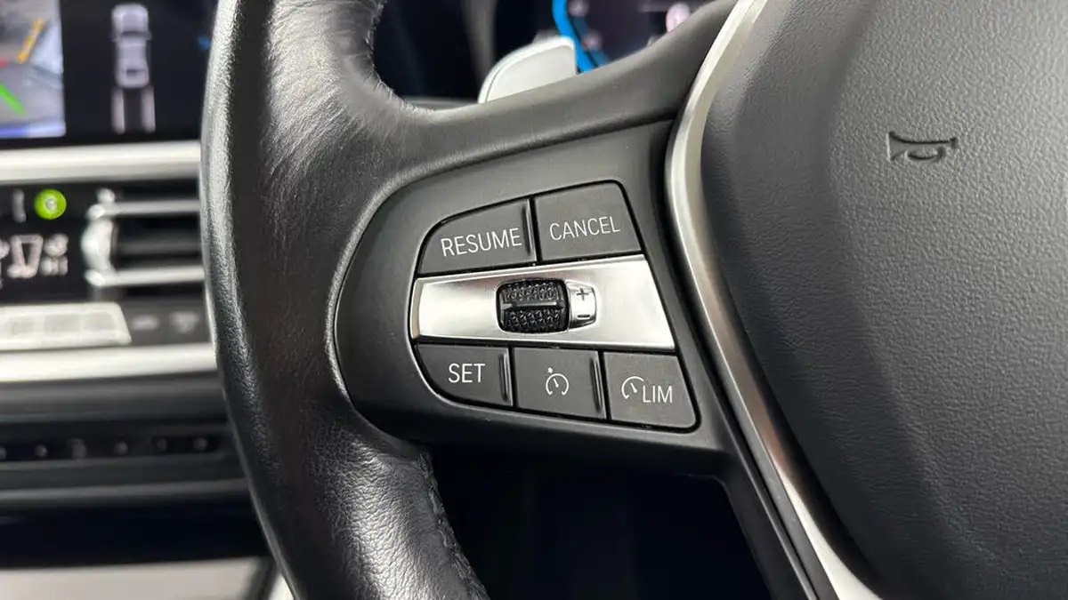 2021-bmw-3-series-20-330e-xdrive-se-pro-saloon-4d-big-20