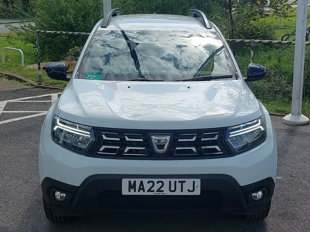 2022-dacia-duster-10-tce-comfort-90hpeu6d-4x2-window-van-big-11