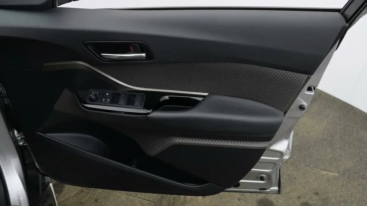 2022-toyota-c-hr-18-vvt-i-excel-big-14