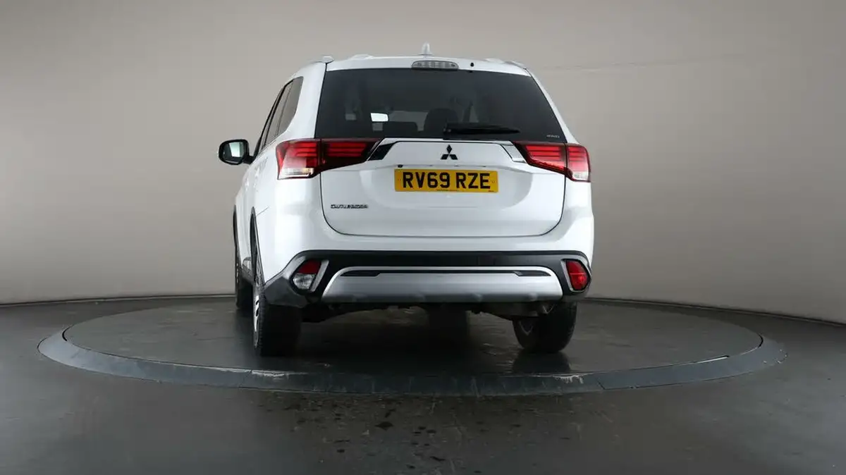2019-mitsubishi-outlander-20-exceed-big-39