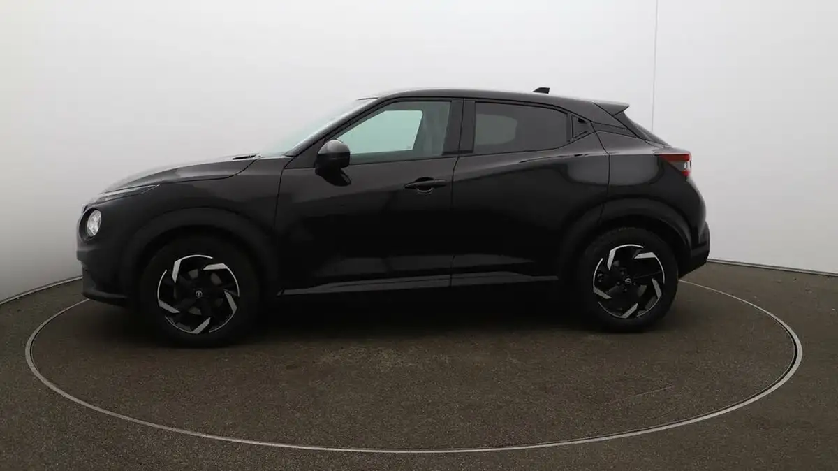 2023-nissan-juke-10-dig-t-n-connecta-big-4