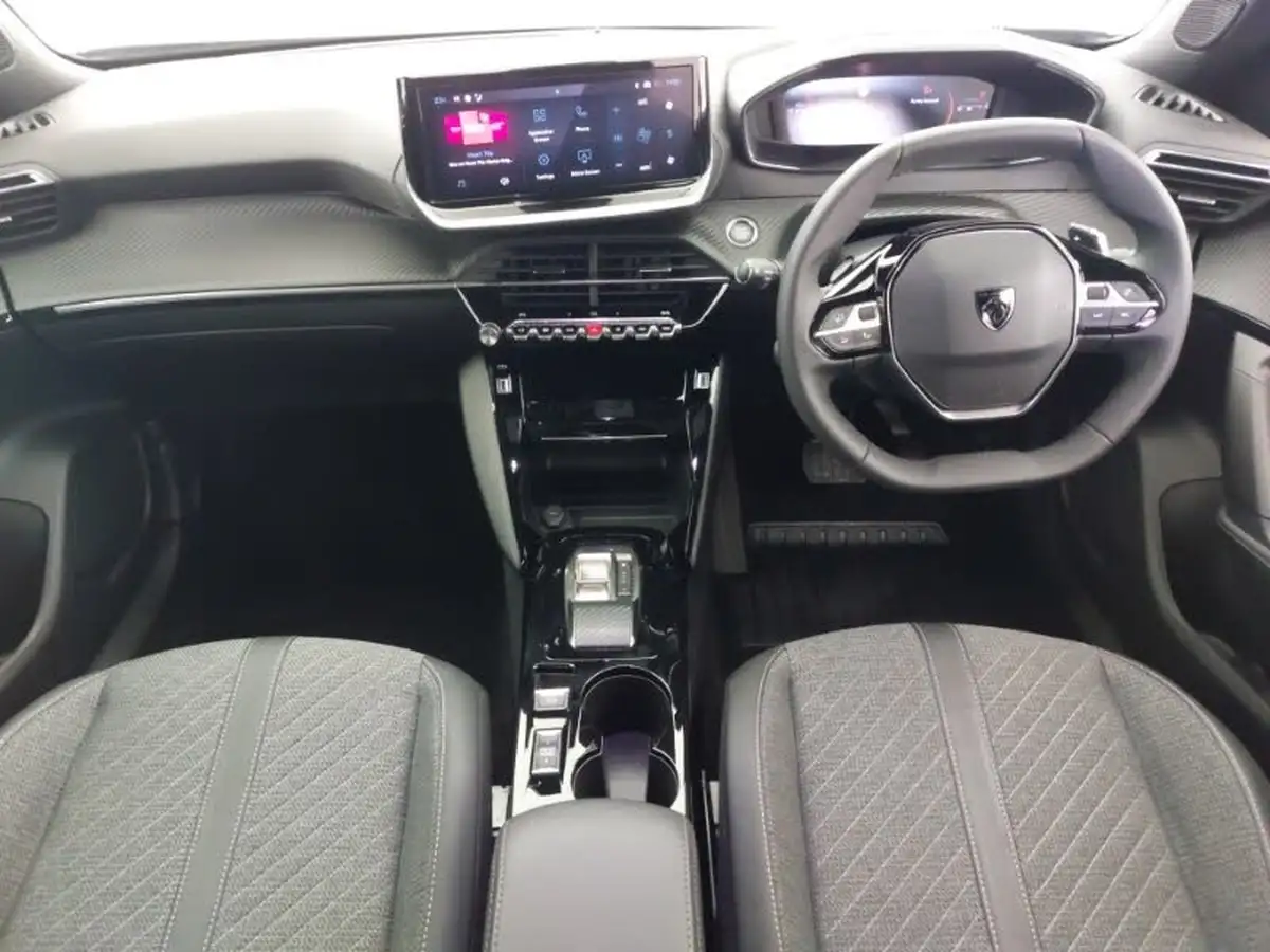 2024-peugeot-2008-suv-12-puretech-allure-130ps-eat8-big-2