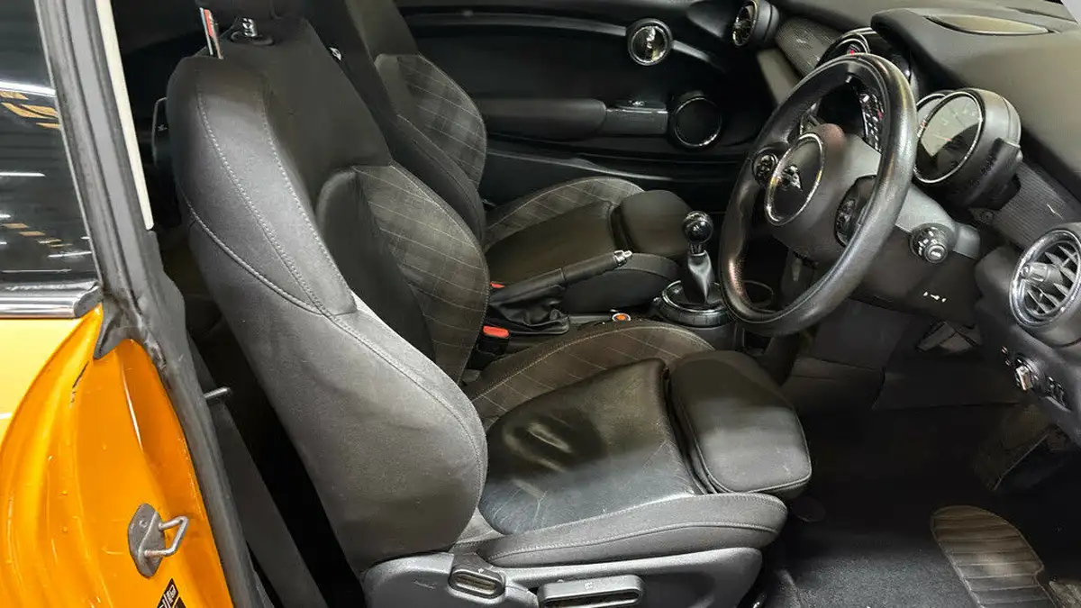 2014-mini-cooper-15-cooper-3d-big-1