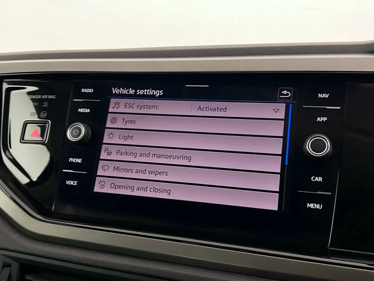 2021-volkswagen-polo-10-tsi-match-dsg-big-24