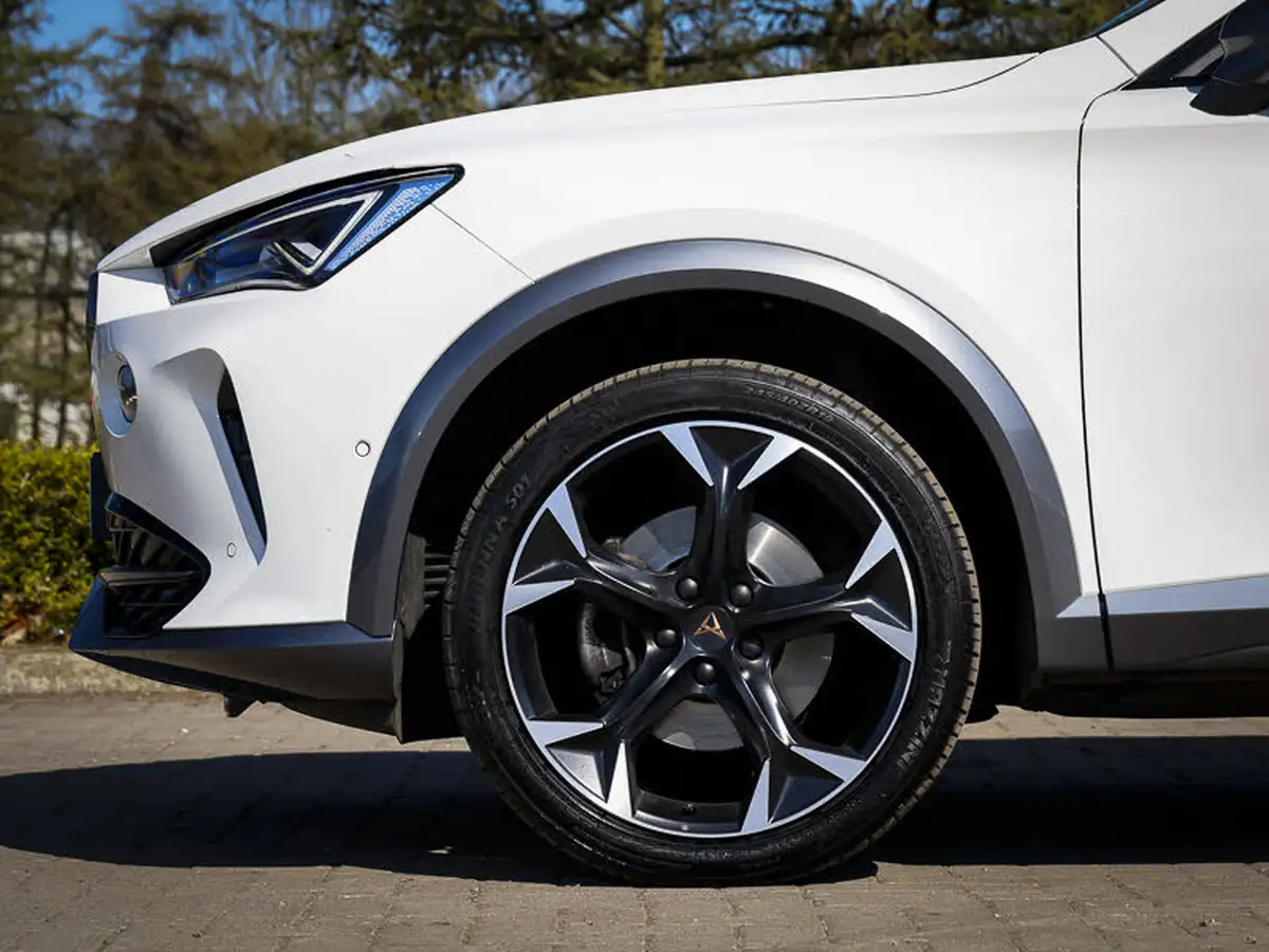 2022-cupra-formentor-15-tsi-v2-dsg-big-16