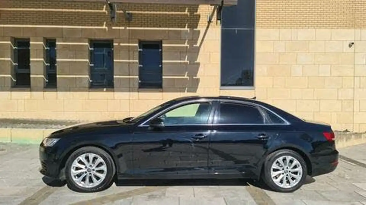 2016-audi-a4-20tdi-ultra-se-150ps-ss-s-tronic-big-12