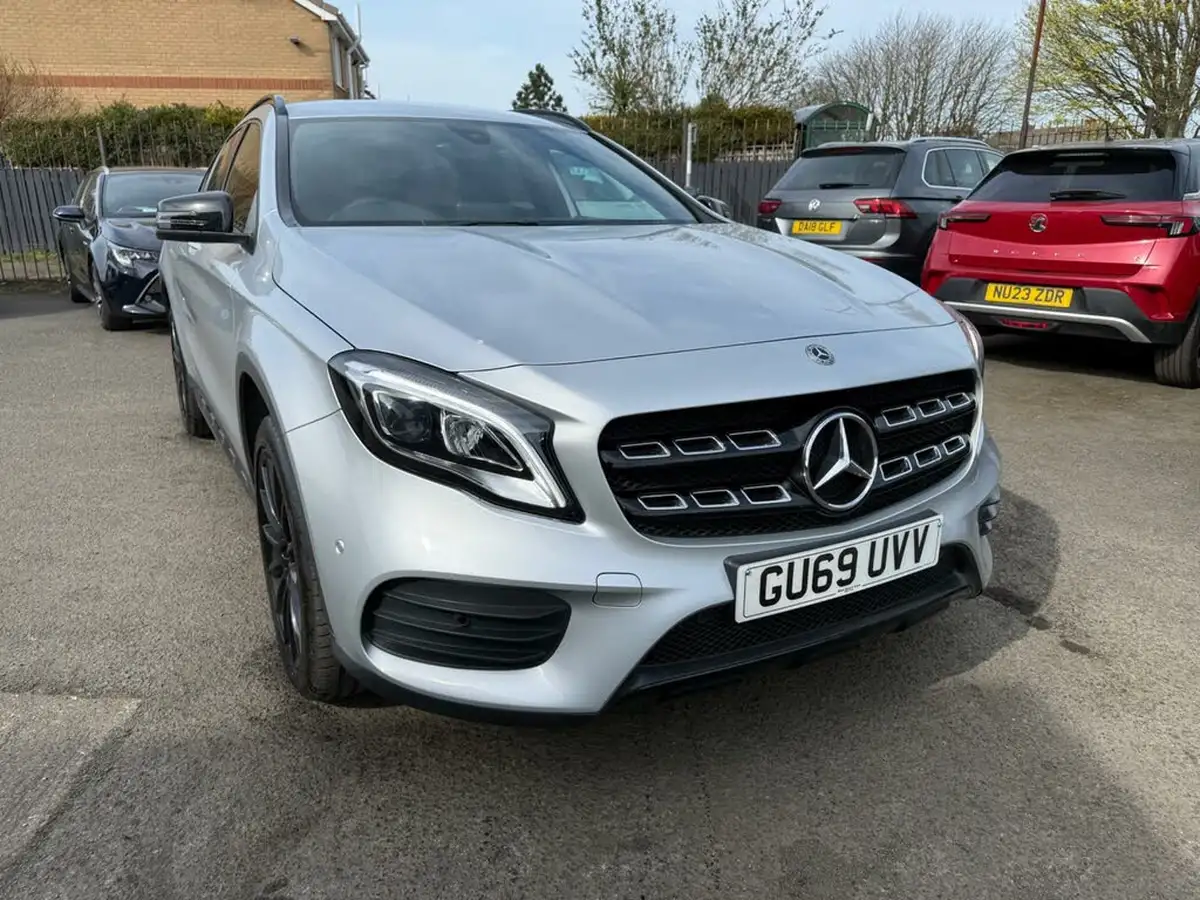 2019-mercedes-benz-gla-class-16-gla-180-amg-line-edition-7g-dct-big-5