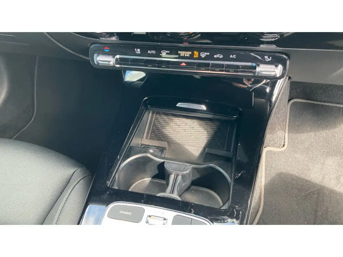 2024-mercedes-benz-a-class-13-a200-sport-executive-hatchback-5d-big-38