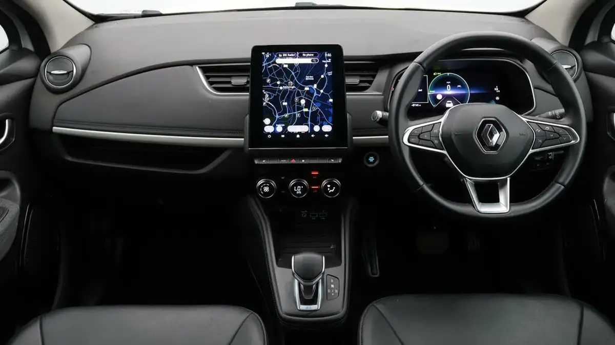 2022-renault-zoe-e-gt-line-big-13