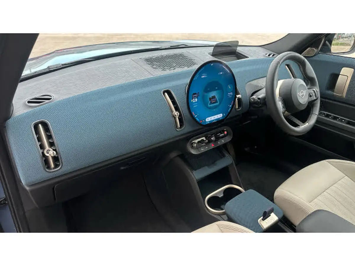 2024-mini-countryman-e-cooper-e-exclusive-big-6