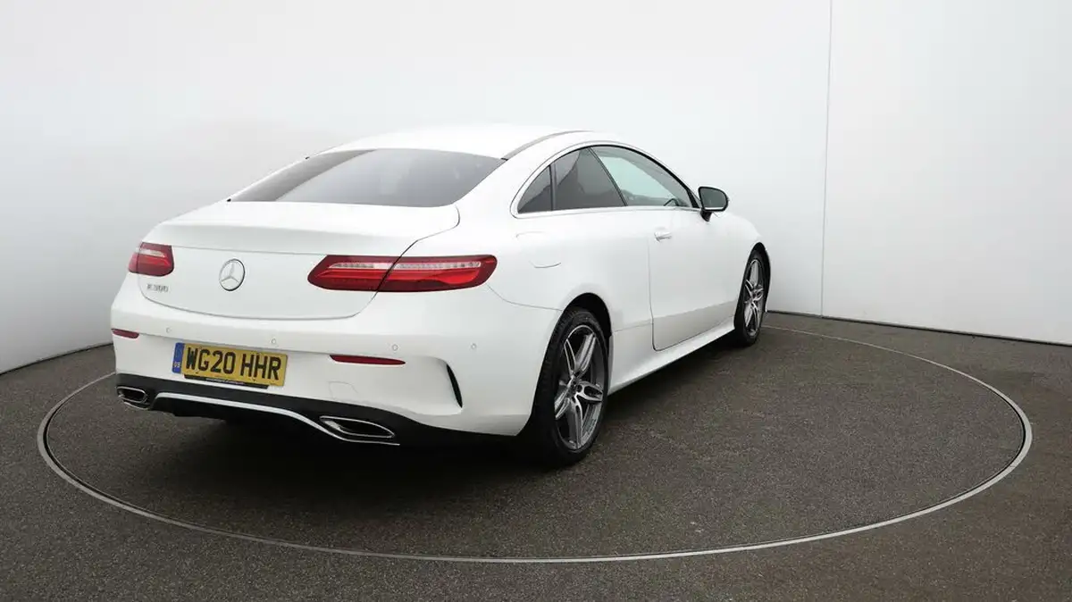2020-mercedes-benz-e-class-20-e300-amg-line-premiumss-coupe-big-47
