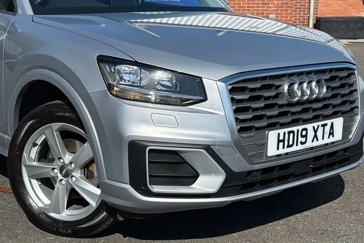 2019-audi-q2-15-35-tfsi-sport-cod-s-tronic-big-8