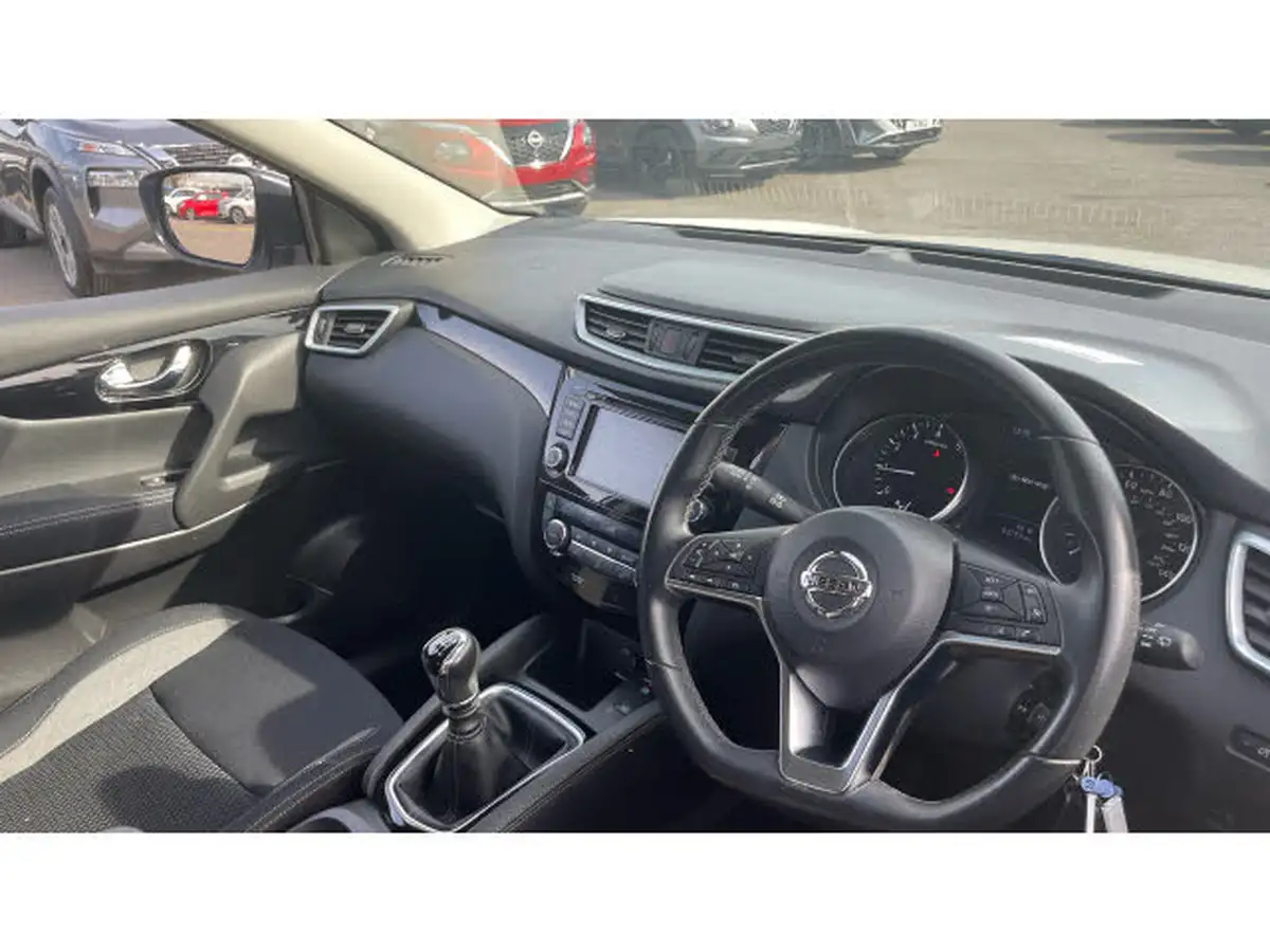 2021-nissan-qashqai-13-dig-t-acenta-premium-140ps-big-10