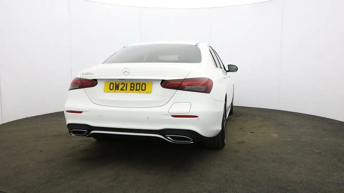 2021-mercedes-benz-e-class-big-55