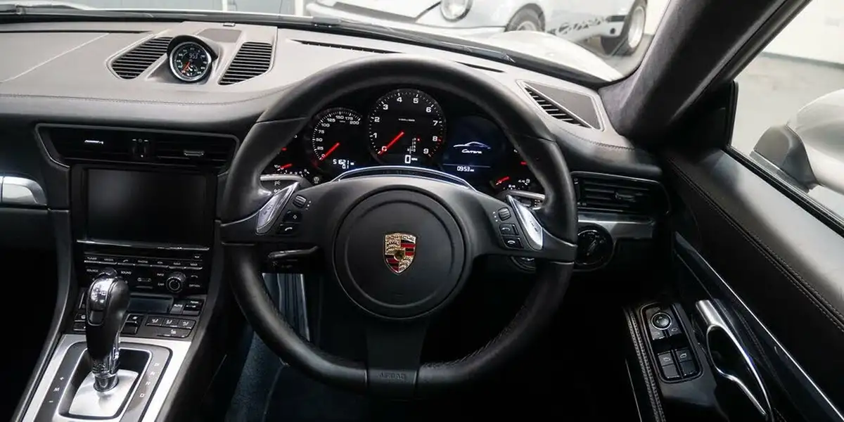 2012-porsche-911-34-carrera-coupe-pdk-big-21